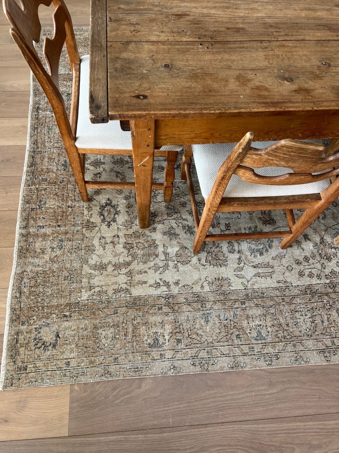 RUG.37 - Tenth Avenue -