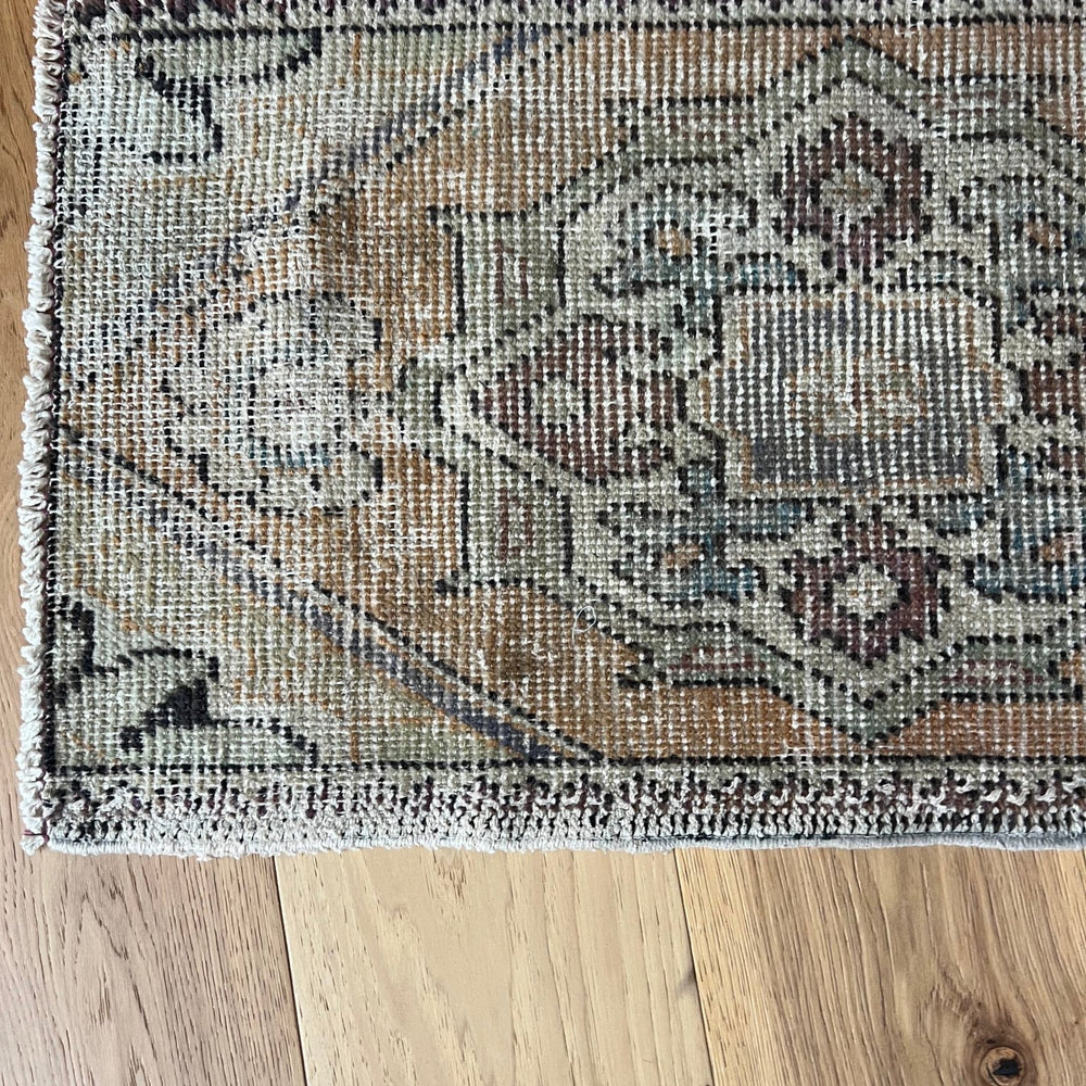 
                  
                    Rug Fourteen - Tenth Avenue -
                  
                