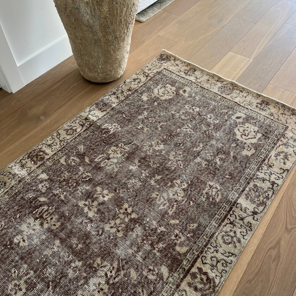 RUG.28 - Tenth Avenue - 