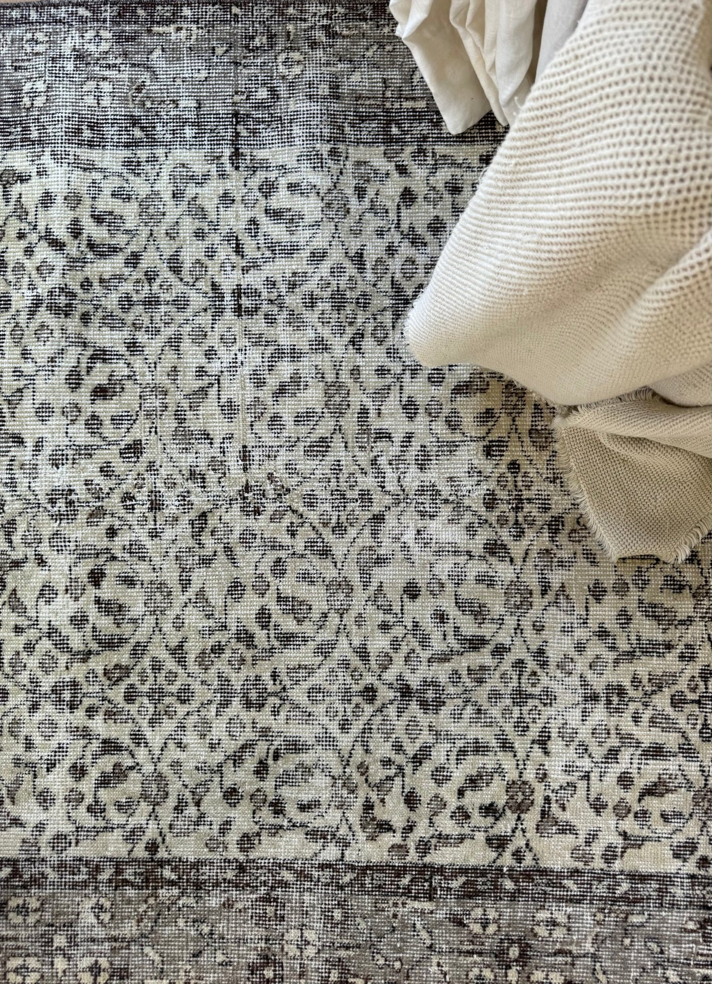 RUG.33 | 115 x 210cm - Tenth Avenue - Vintage Turkish Rug