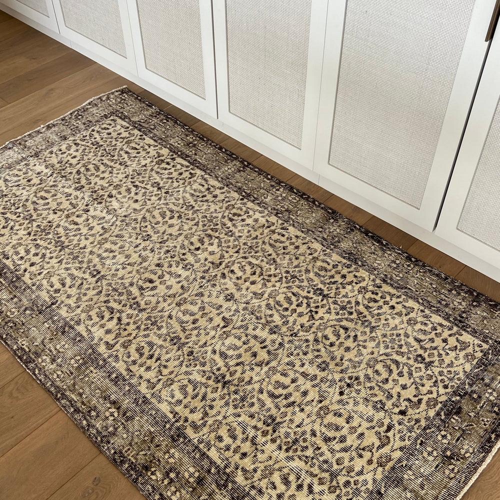 RUG.33 - Tenth Avenue - 