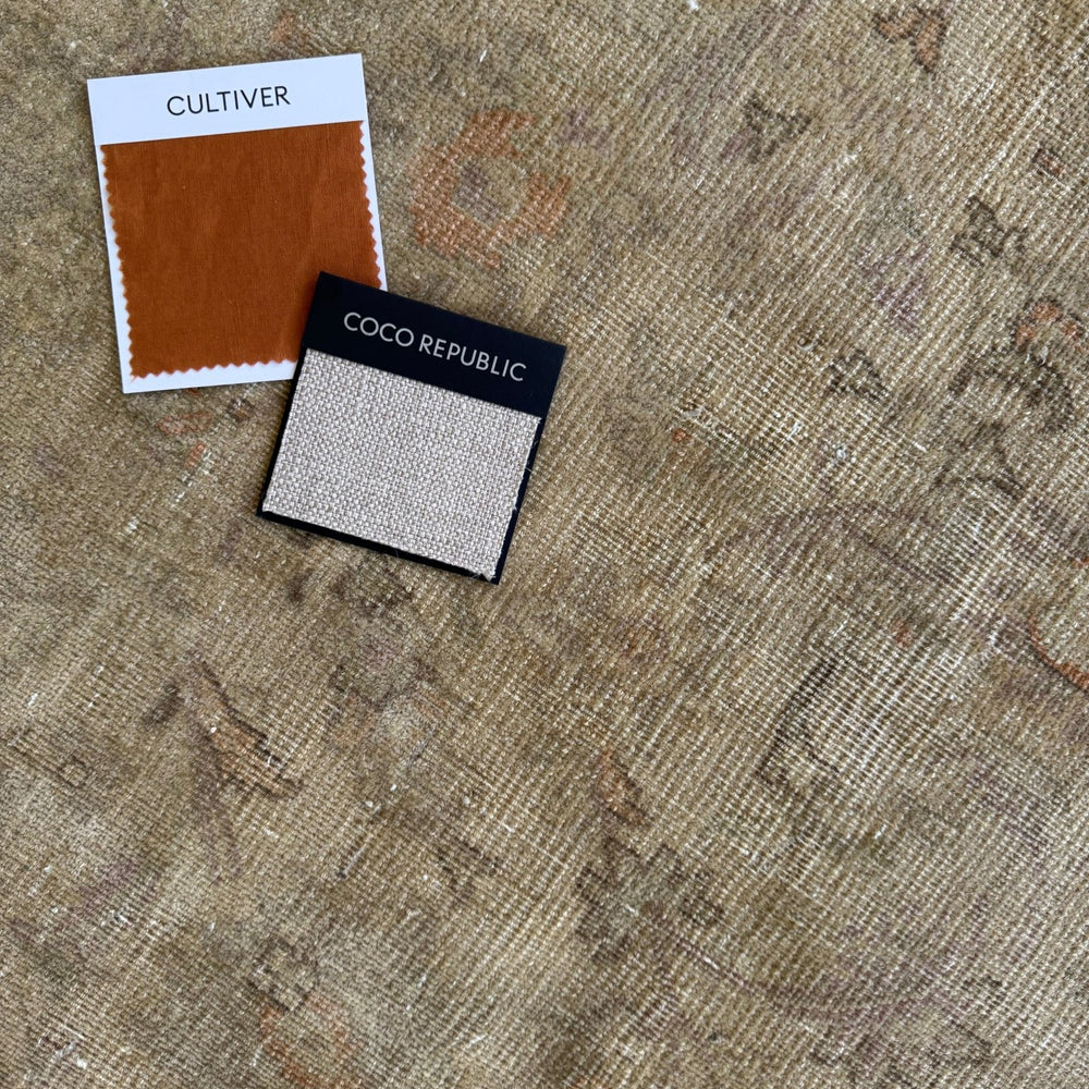 
                  
                    RUG.42 | 280 x 370cm - Tenth Avenue - Vintage Turkish Rug
                  
                