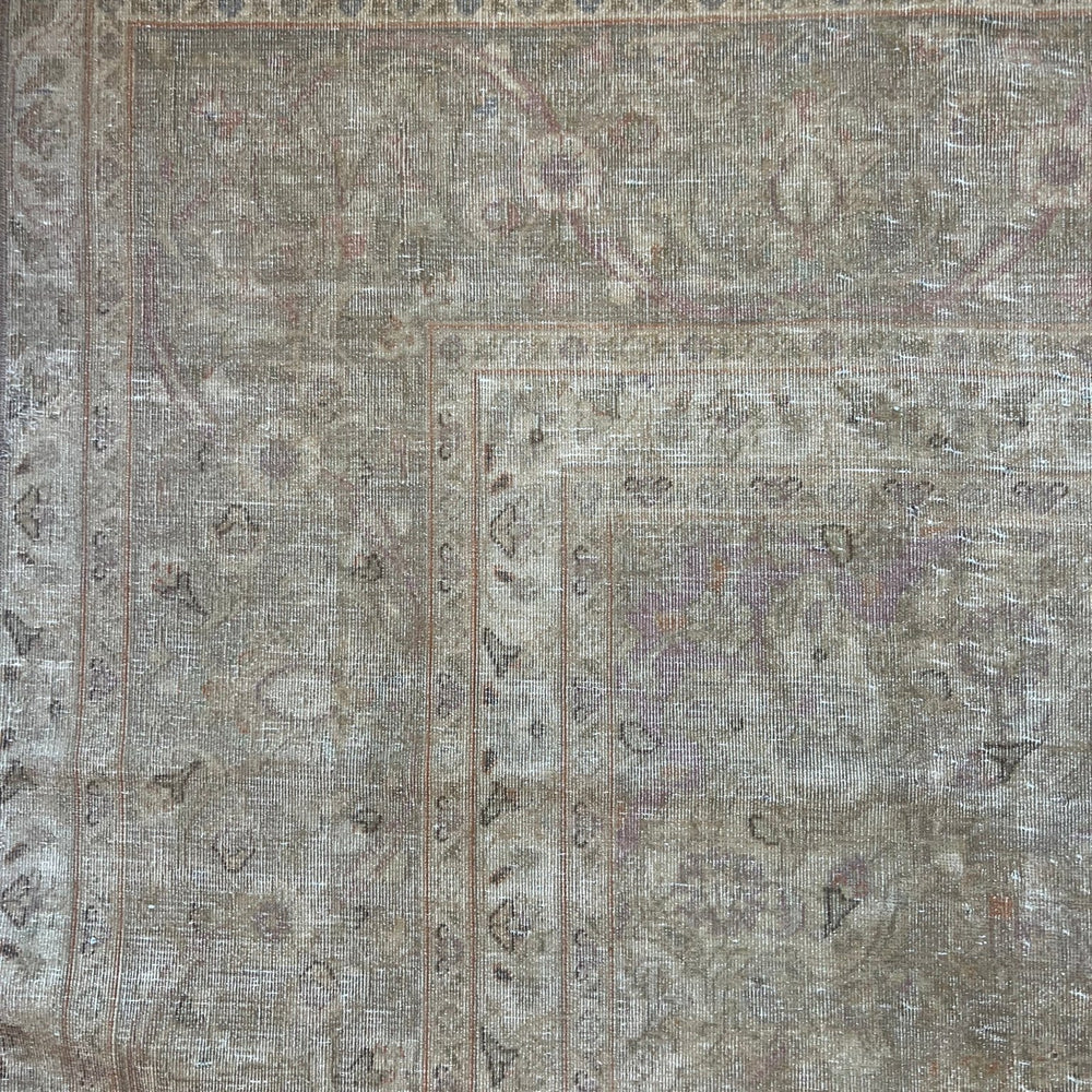 
                      
                        RUG.42 - Tenth Avenue - 
                      
                    