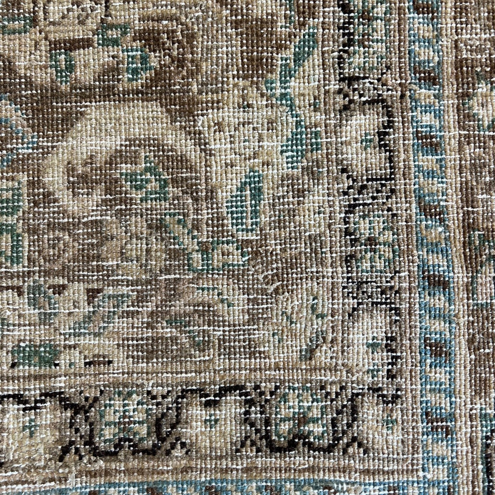 
                      
                        RUG.43 - Tenth Avenue - 
                      
                    