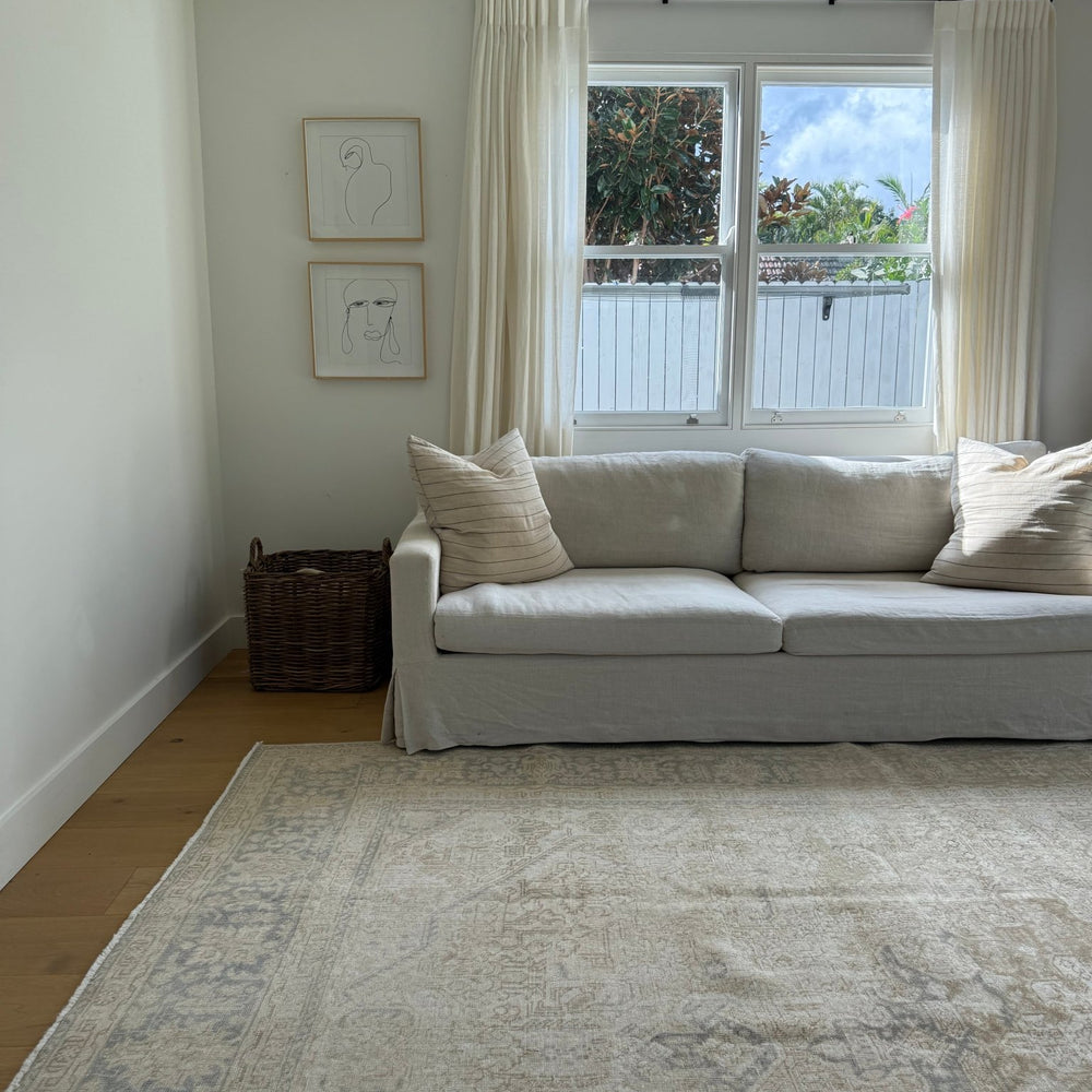 
                  
                    RUG.44 | 292 x 380cm - Tenth Avenue - Vintage Turkish Rug
                  
                