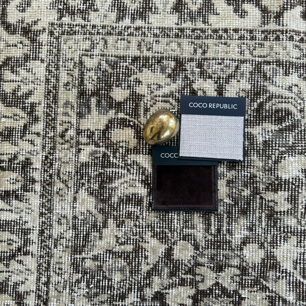 
                  
                    Rug.45 | 183 x 274cm - Tenth Avenue - Vintage Turkish Rug
                  
                