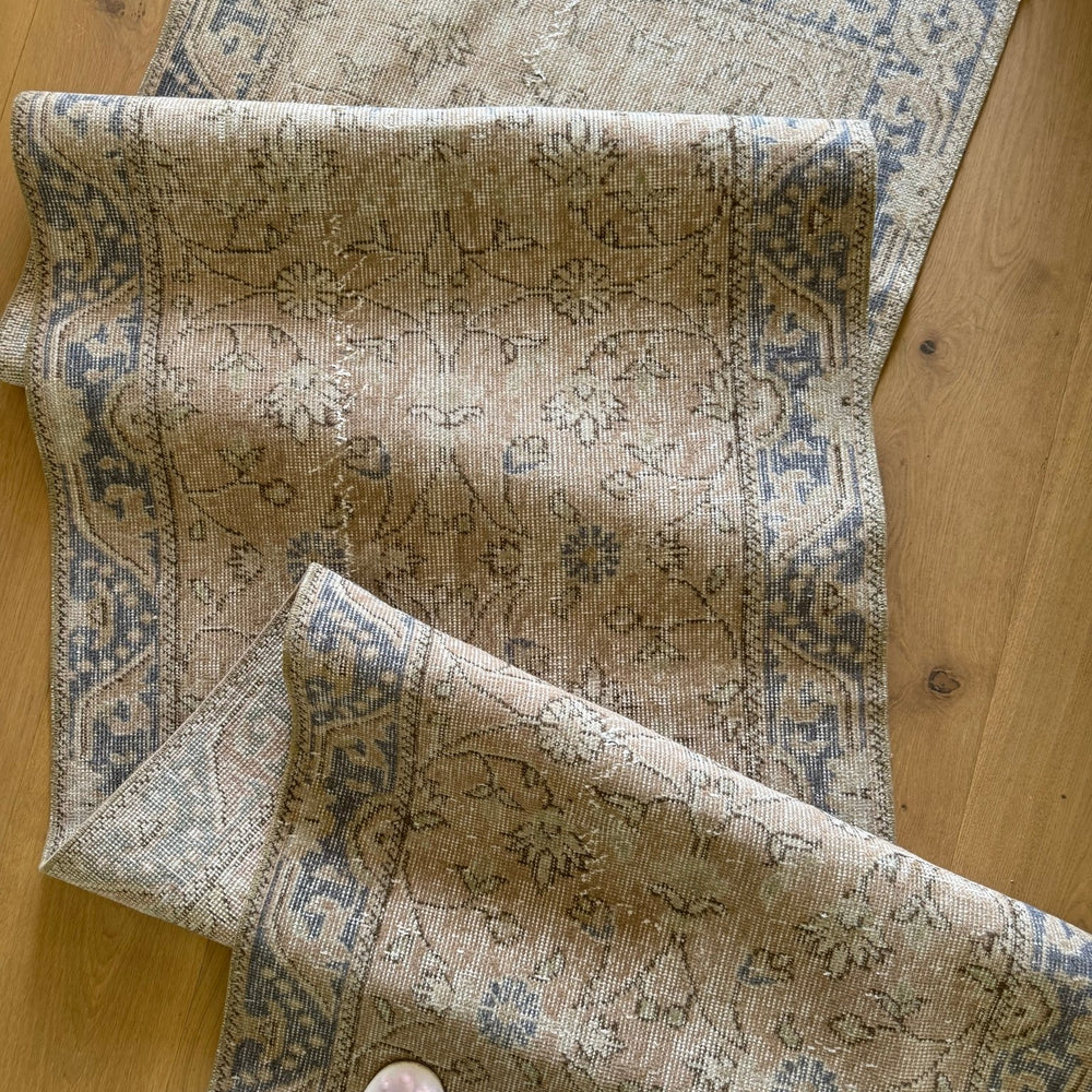 
                  
                    Rug.47 | 82 x 335cm - Tenth Avenue - Vintage Turkish Rug
                  
                