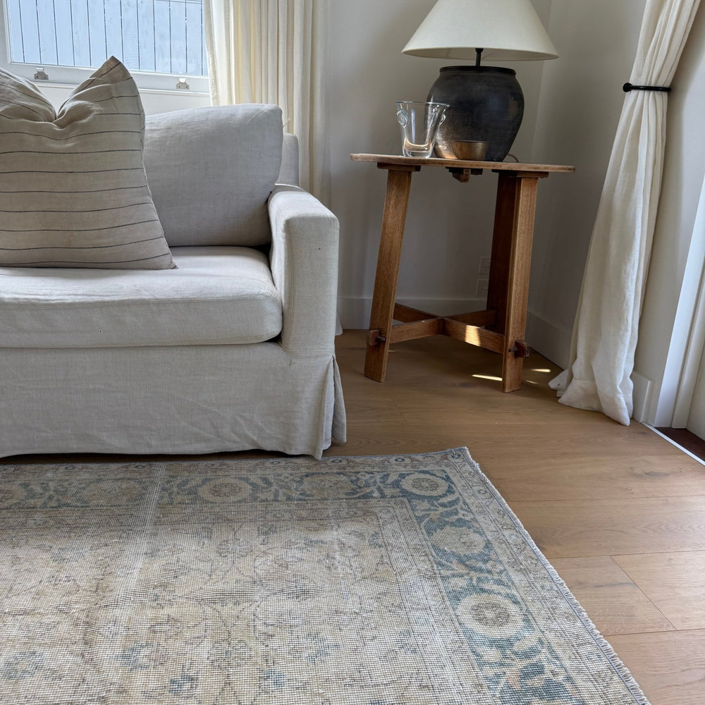 
                  
                    Rug.50 | 210 x 302cm - Tenth Avenue - Vintage Turkish Rug
                  
                
