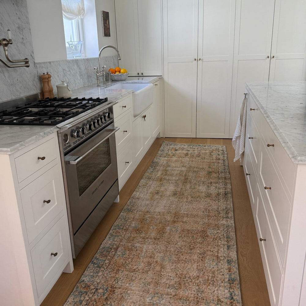 
                  
                    Rug.65 | 91 x 335cm - Tenth Avenue - Vintage Turkish Rug
                  
                
