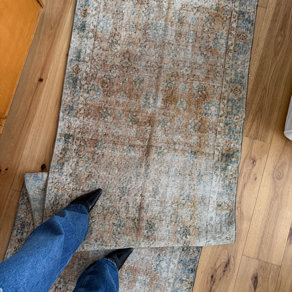
                  
                    Rug.65 | 91 x 335cm - Tenth Avenue - Vintage Turkish Rug
                  
                