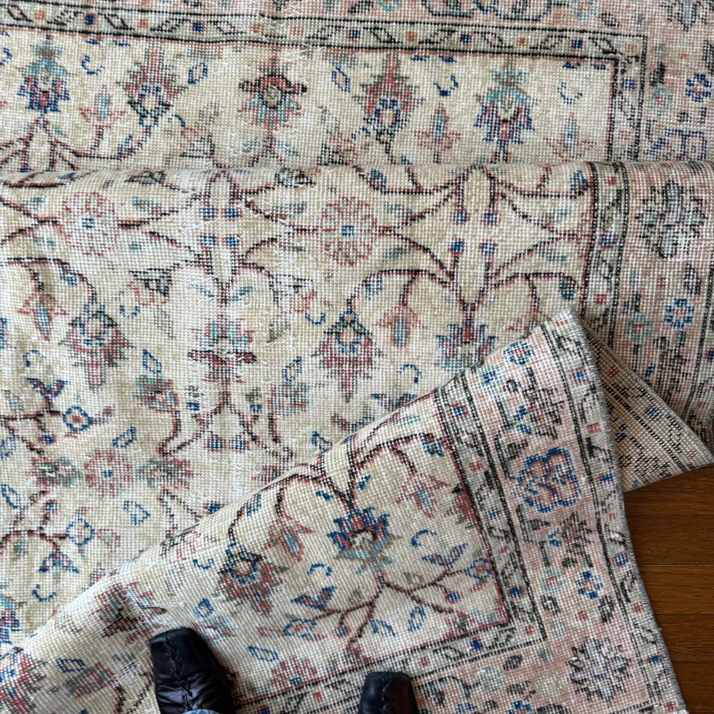 Rug.73 | 117 x 211cm - Tenth Avenue - Vintage Turkish Rug