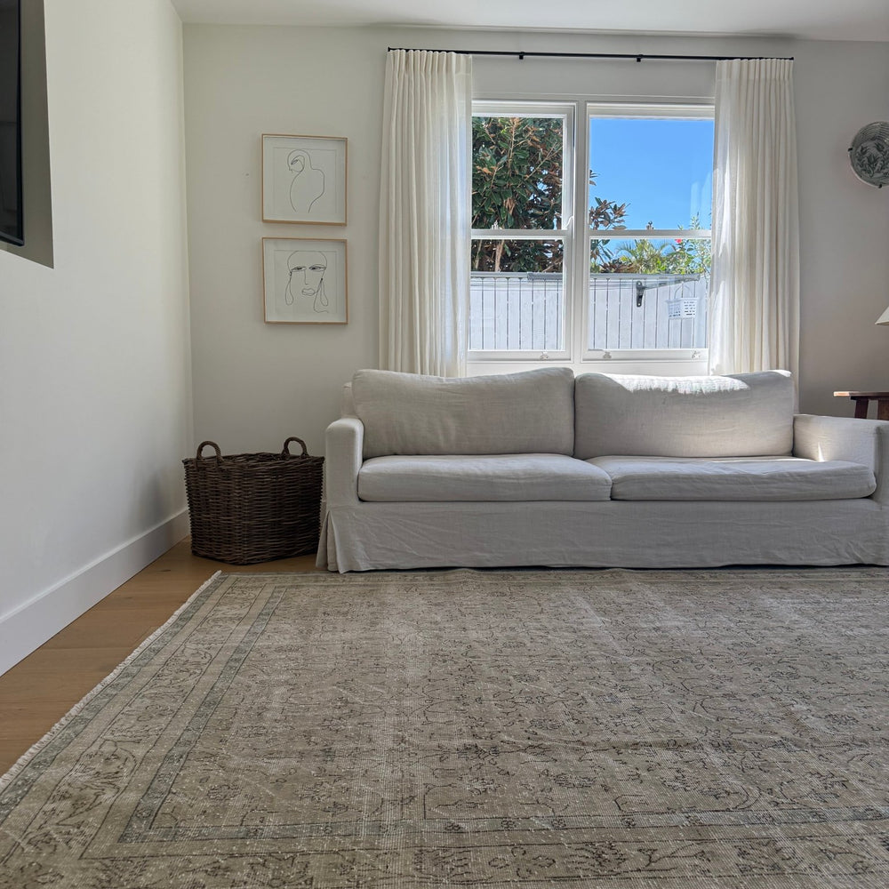 
                  
                    Rug.74 | 230 x 330cm - Tenth Avenue - Vintage Turkish Rug
                  
                