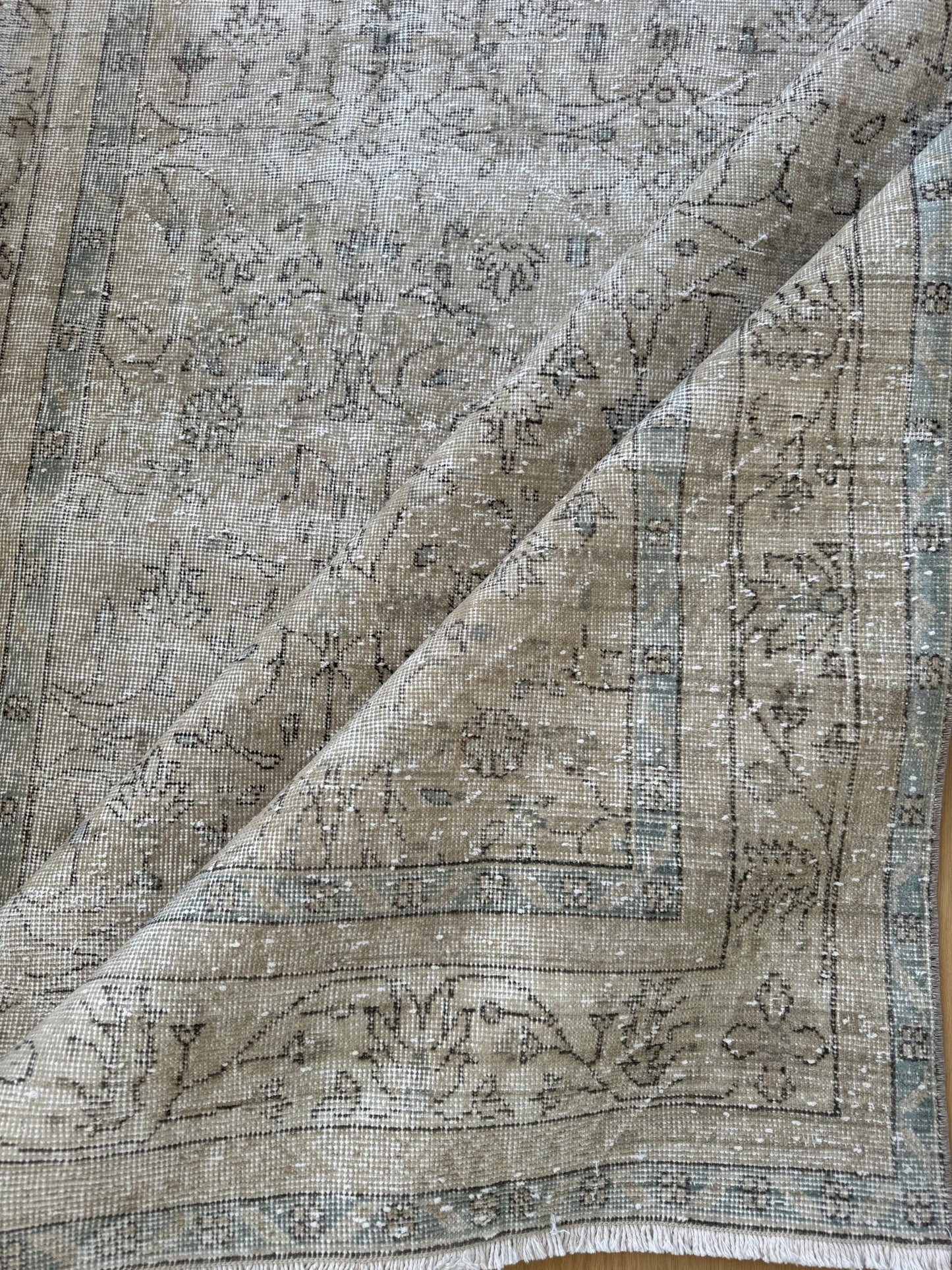 Rug.74 | 230 x 330cm - Tenth Avenue - Vintage Turkish Rug