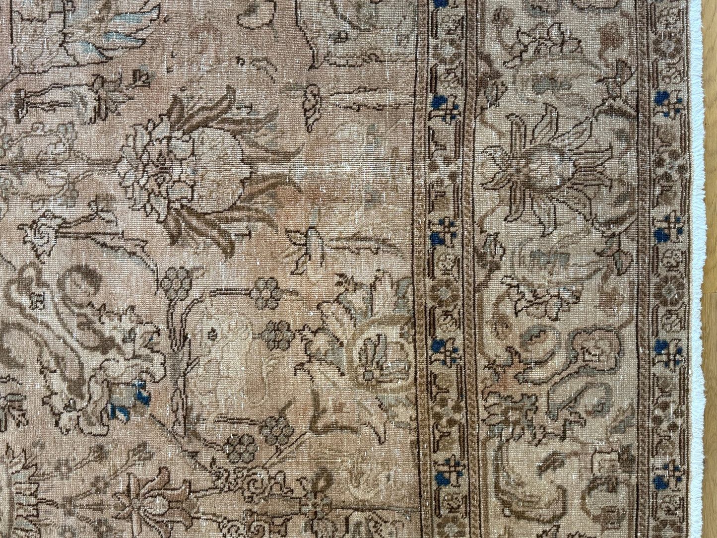 Rug.84 |305 x 408cm | Oversized Vintage Turkish Rug - Tenth Avenue - Vintage Turkish Rug