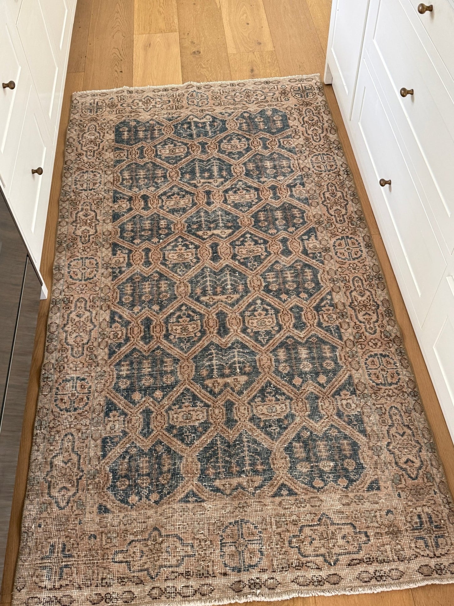 Rug.99 | 110 x 204cm | Vintage Turkish Scatter Rug - Tenth Avenue - Vintage Turkish Rug