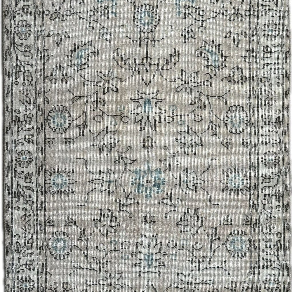 
                  
                    Seven - Tenth Avenue - Vintage Turkish Rug
                  
                